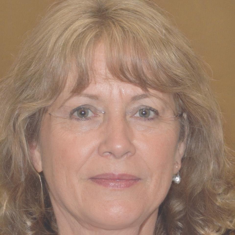 Portrait d'Élise Dubois, experte en investissement